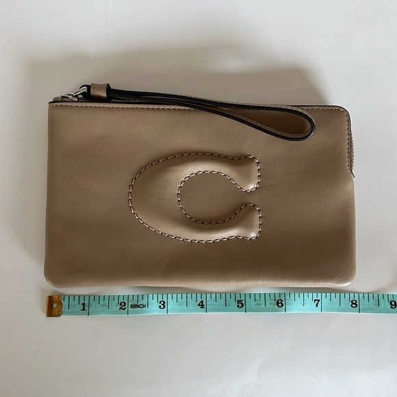 Coach Leather Large Corner Zip Wristlet - Taupe - Picture 7 of 8